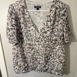 Express Women's V-Neck Floral Blouse - Black, White, Pink
